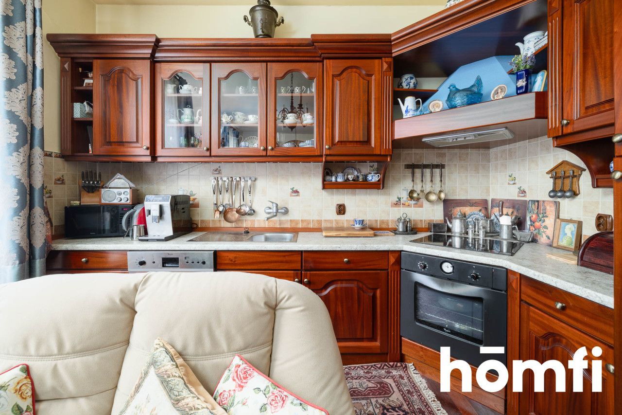 Over 90 square meters apartment with two bathrooms, a storage room and a utility room in the center of Krynica - Квартира - Продаж - Nowosądecki, Krynica-Zdrój