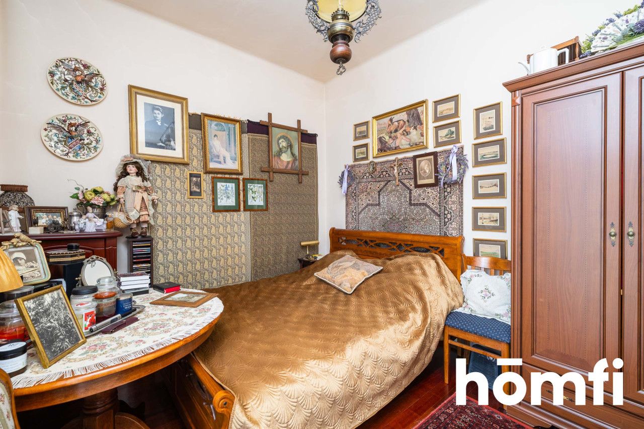 Over 90 square meters apartment with two bathrooms, a storage room and a utility room in the center of Krynica - Квартира - Продаж - Nowosądecki, Krynica-Zdrój