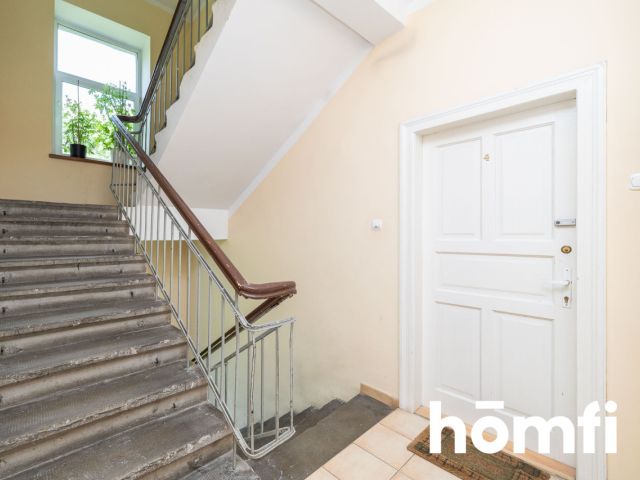 Over 90 square meters apartment with two bathrooms, a storage room and a utility room in the center of Krynica - Квартира - Продаж - Nowosądecki, Krynica-Zdrój
