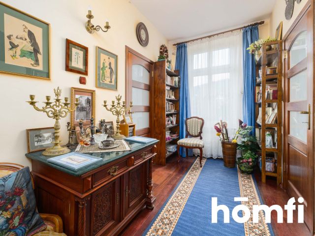 Over 90 square meters apartment with two bathrooms, a storage room and a utility room in the center of Krynica - Квартира - Продаж - Nowosądecki, Krynica-Zdrój