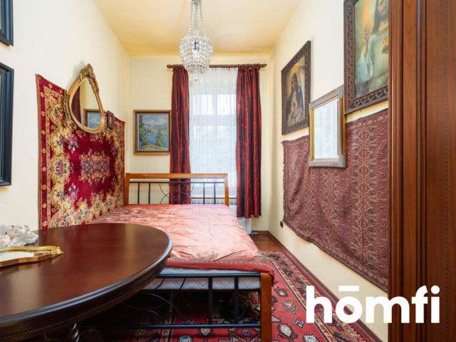 Over 90 square meters apartment with two bathrooms, a storage room and a utility room in the center of Krynica - Квартира - Продаж - Nowosądecki, Krynica-Zdrój