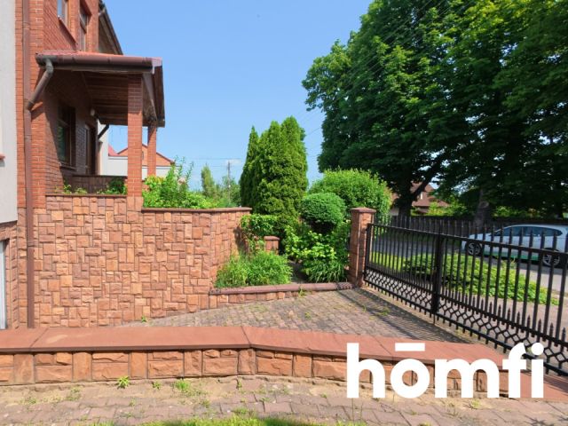 Big house with great tourism potential - Дім - Продаж - Sandomierski, Sandomierz