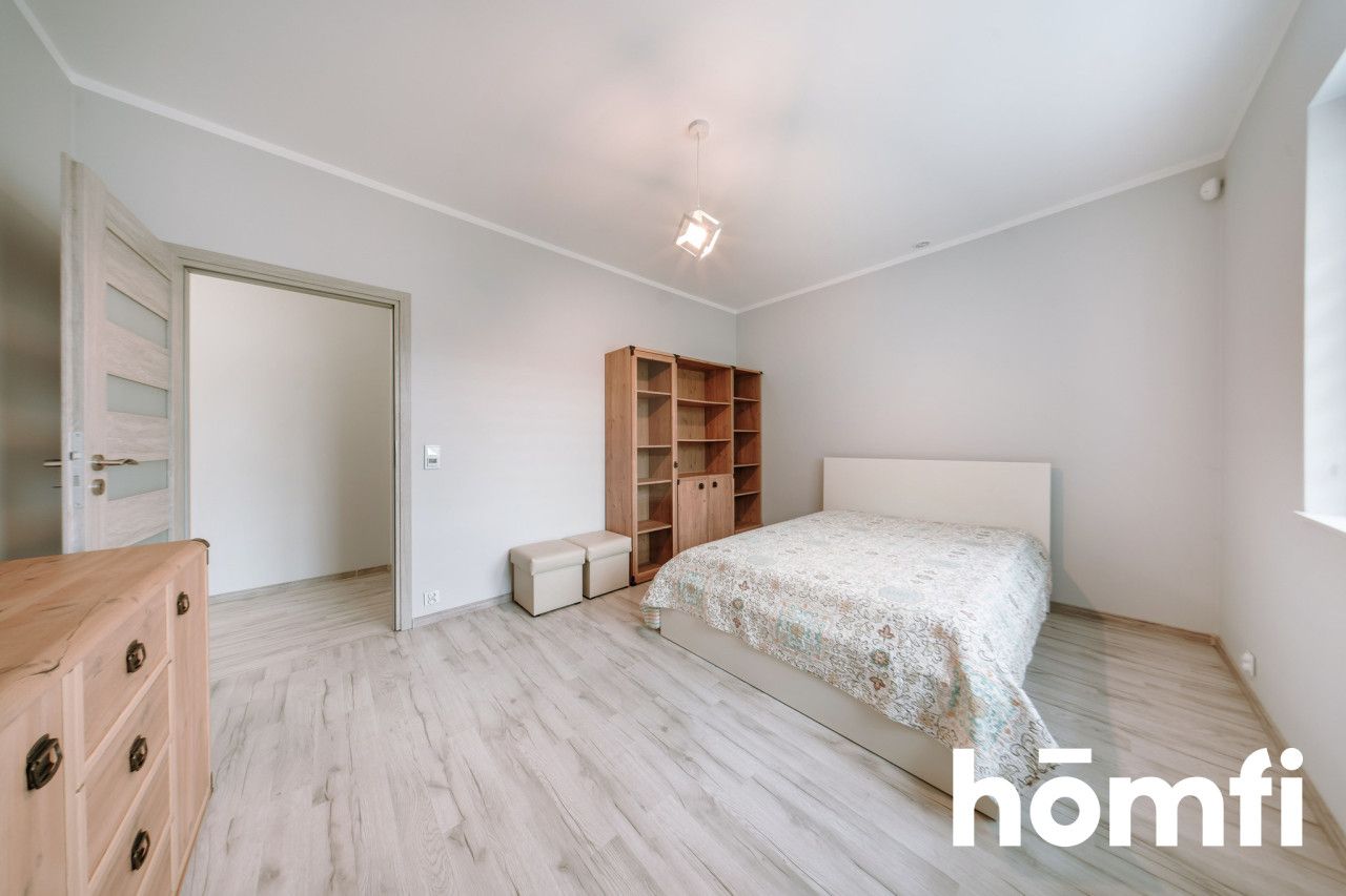 Dom wolnostojący z widokiem na las - Dom - Sprzedaż - Toruński, Obrowo