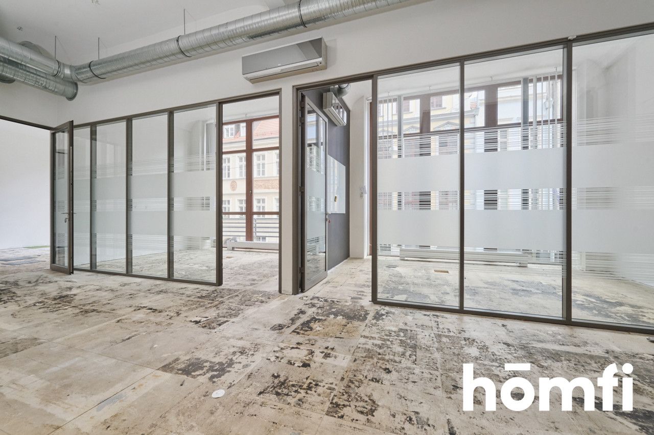 Na wynajem lokal 185 m2 z witrynami Rynek 2 piętro - Комерційне приміщення - Оренда - Wrocław, Stare Miasto / Rynek