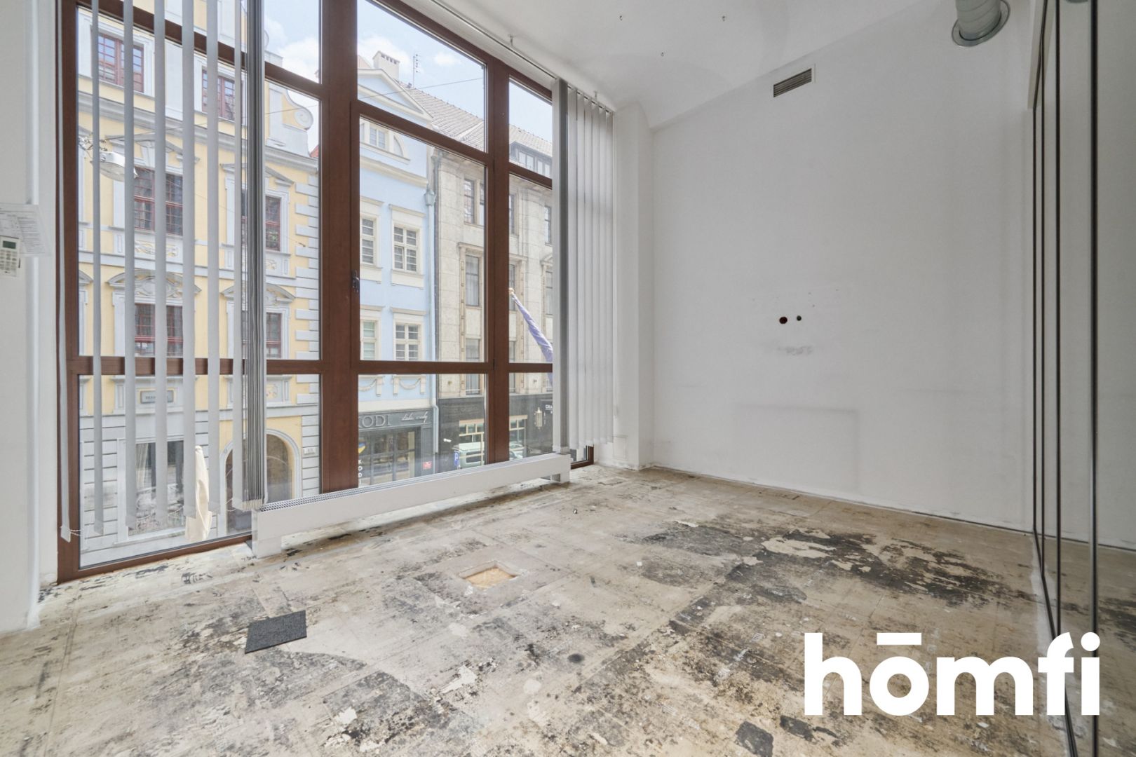 Na wynajem lokal 185 m2 z witrynami Rynek 2 piętro - Lokal użytkowy - Wynajem - Wrocław, Stare Miasto / Rynek