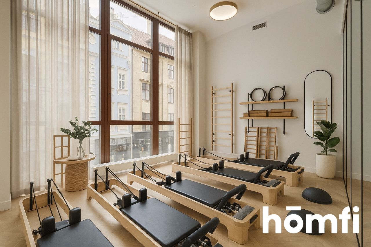 Na wynajem lokal 185 m2 z witrynami Rynek 2 piętro - Lokal użytkowy - Wynajem - Wrocław, Stare Miasto / Rynek