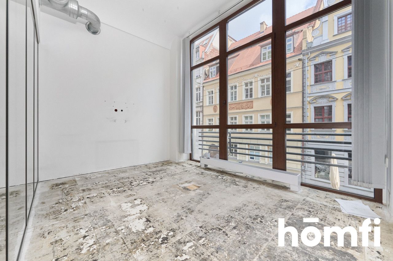 Na wynajem lokal 185 m2 z witrynami Rynek 2 piętro - Комерційне приміщення - Оренда - Wrocław, Stare Miasto / Rynek