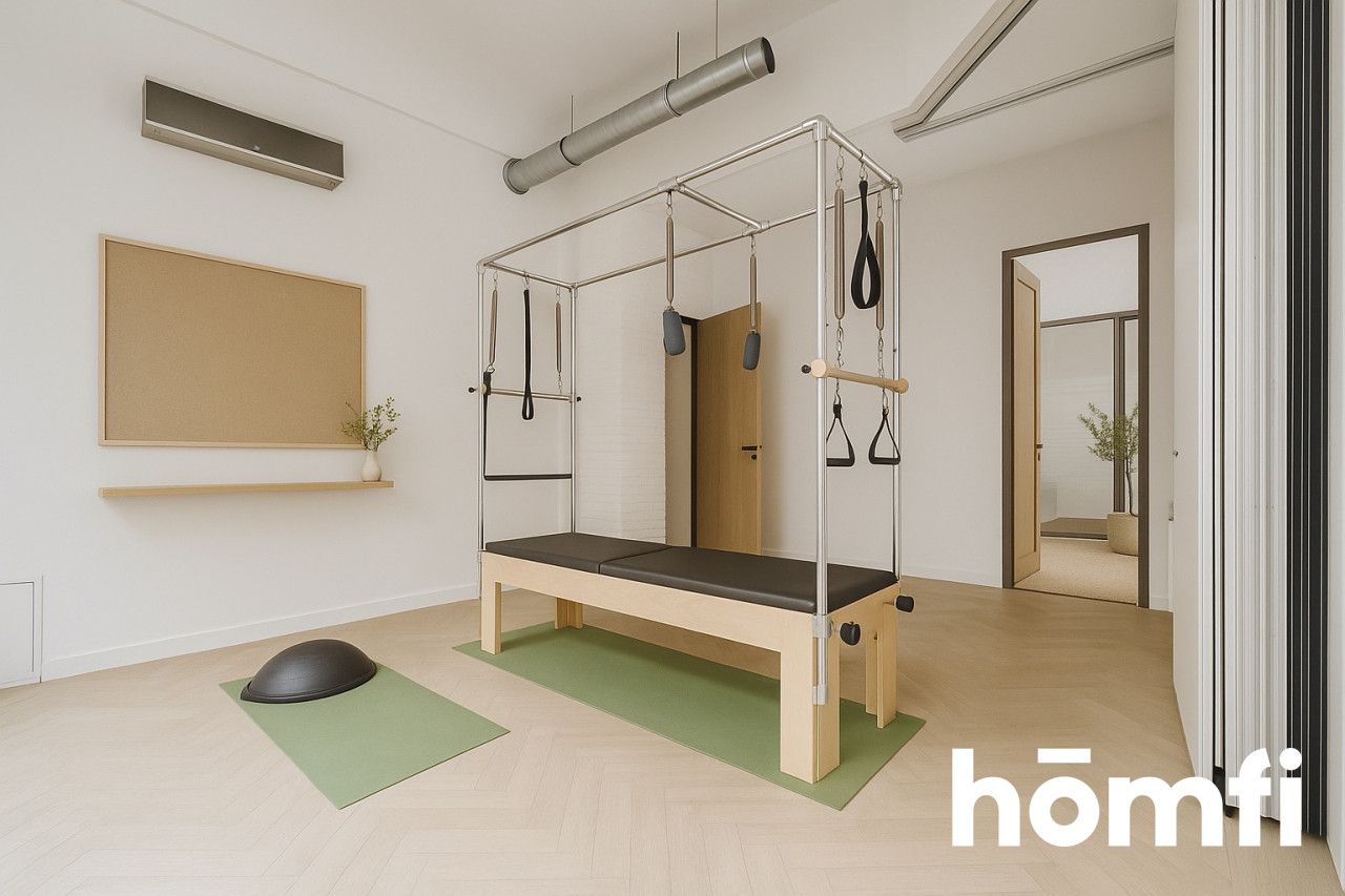 Na wynajem lokal 185 m2 z witrynami Rynek 2 piętro - Lokal użytkowy - Wynajem - Wrocław, Stare Miasto / Rynek