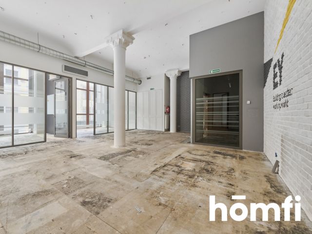 Na wynajem lokal 185 m2 z witrynami Rynek 2 piętro - Lokal użytkowy - Wynajem - Wrocław, Stare Miasto / Rynek