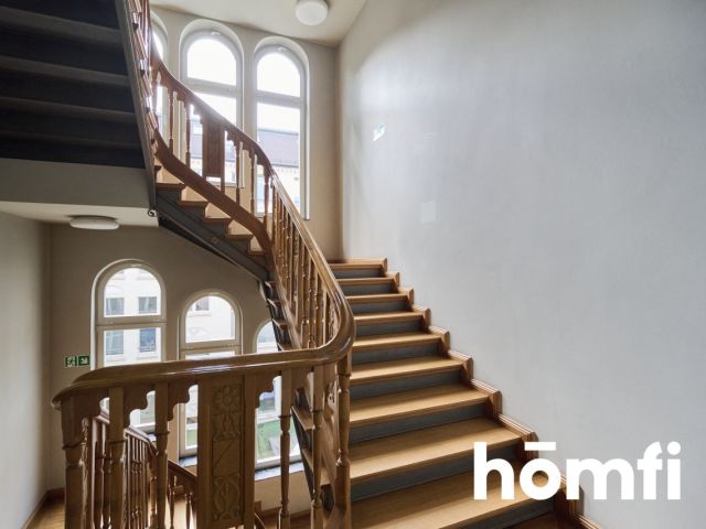 Na wynajem lokal 185 m2 z witrynami Rynek 2 piętro - Commercial premises - Rent - Wrocław, Stare Miasto / Rynek