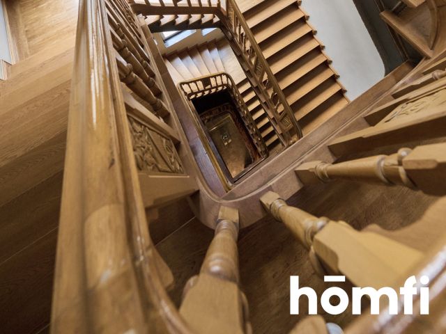 Na wynajem lokal 185 m2 z witrynami Rynek 2 piętro - Lokal użytkowy - Wynajem - Wrocław, Stare Miasto / Rynek