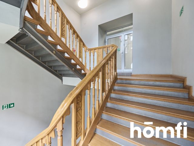 Na wynajem lokal 185 m2 z witrynami Rynek 2 piętro - Комерційне приміщення - Оренда - Wrocław, Stare Miasto / Rynek