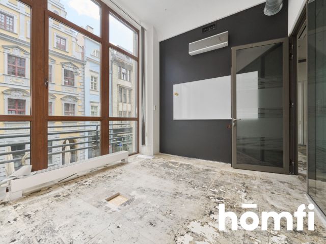 Na wynajem lokal 185 m2 z witrynami Rynek 2 piętro - Commercial premises - Rent - Wrocław, Stare Miasto / Rynek