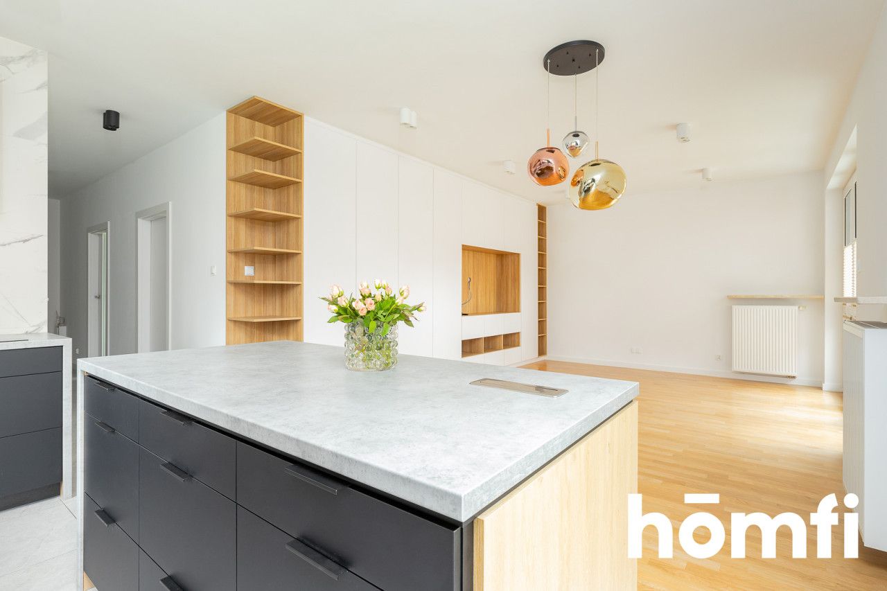 Modern 3-room apartment with garage and storage unit - Apartment - Sale - Łódź, Polesie