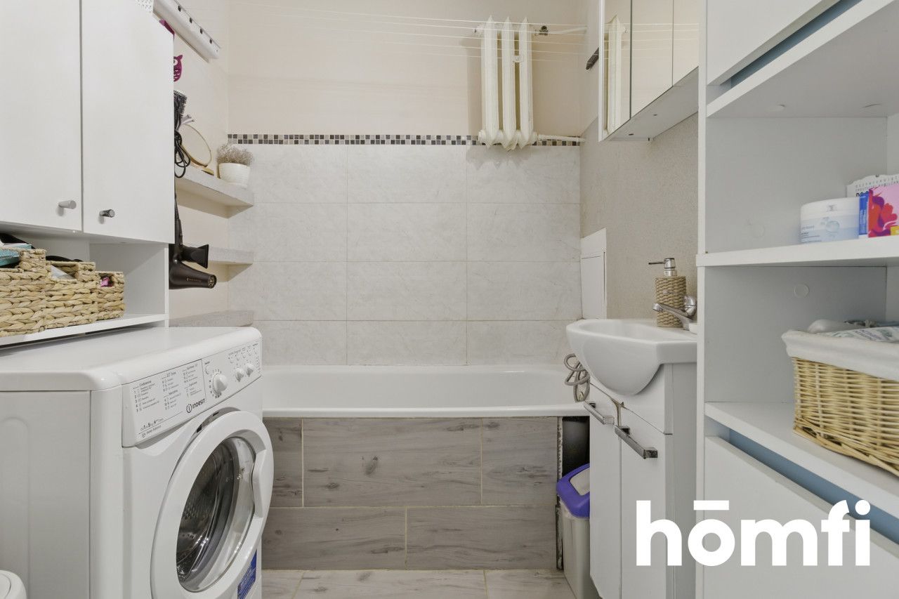 Spacious apartment in a quiet area {wylacznosc} - Apartment - Sale - Radom, Południe