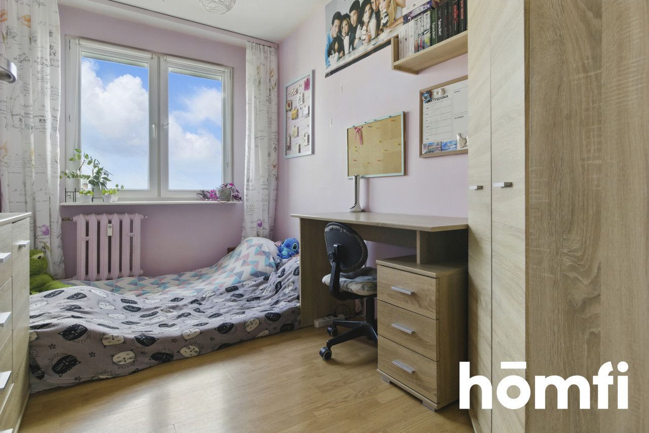 Spacious apartment in a quiet area {wylacznosc} - Apartment - Sale - Radom, Południe