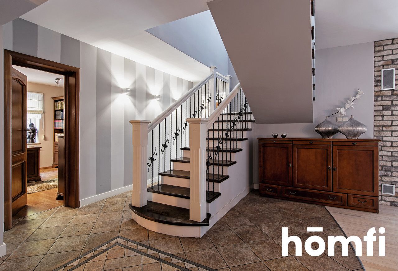 A luxurious house in a peaceful oasis, just a few minutes from the city - House - Sale - Koniński, Kazimierz Biskupi / Posada