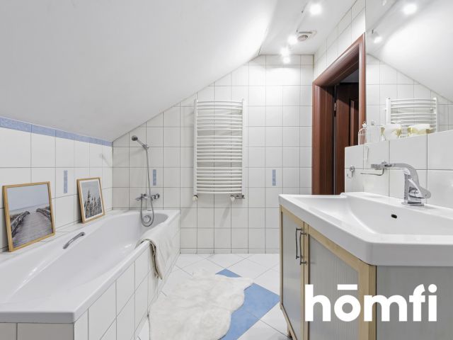 A luxurious house in a peaceful oasis, just a few minutes from the city - House - Sale - Koniński, Kazimierz Biskupi / Posada