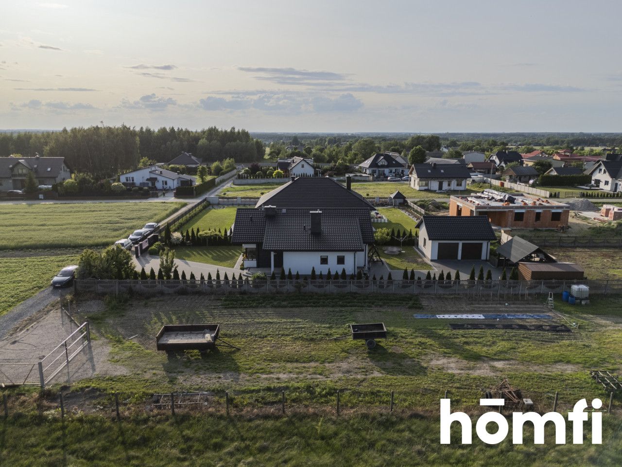 PRZYTULNY DOM PARTEROWY Z OGRODEM TUŻ POD RADOMIEM - Dom - Sprzedaż - Radomski, Zakrzew / Dąbrówka Podłężna