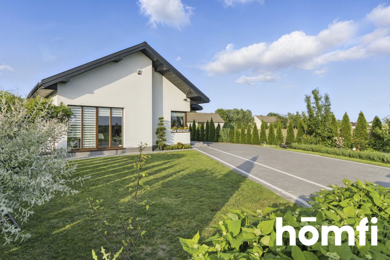 PRZYTULNY DOM PARTEROWY Z OGRODEM TUŻ POD RADOMIEM - Dom - Sprzedaż - Radomski, Zakrzew / Dąbrówka Podłężna