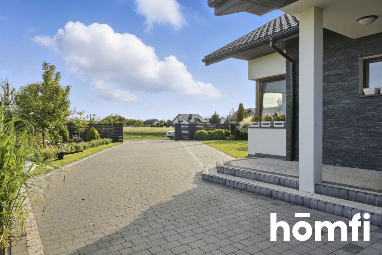 PRZYTULNY DOM PARTEROWY Z OGRODEM TUŻ POD RADOMIEM - Dom - Sprzedaż - Radomski, Zakrzew / Dąbrówka Podłężna