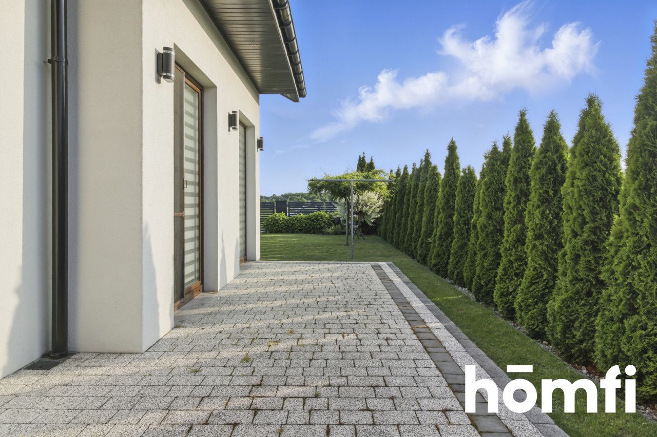 PRZYTULNY DOM PARTEROWY Z OGRODEM TUŻ POD RADOMIEM - Dom - Sprzedaż - Radomski, Zakrzew / Dąbrówka Podłężna