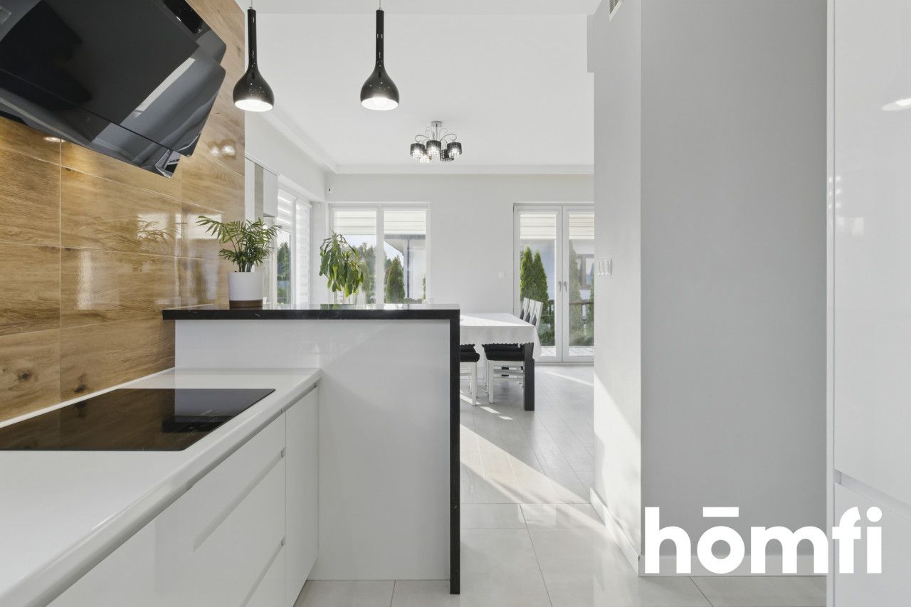 PRZYTULNY DOM PARTEROWY Z OGRODEM TUŻ POD RADOMIEM - Dom - Sprzedaż - Radomski, Zakrzew / Dąbrówka Podłężna