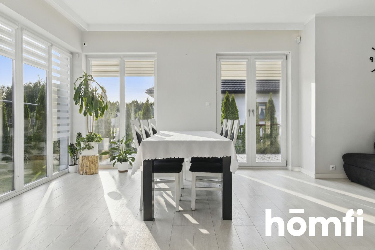 PRZYTULNY DOM PARTEROWY Z OGRODEM TUŻ POD RADOMIEM - Dom - Sprzedaż - Radomski, Zakrzew / Dąbrówka Podłężna