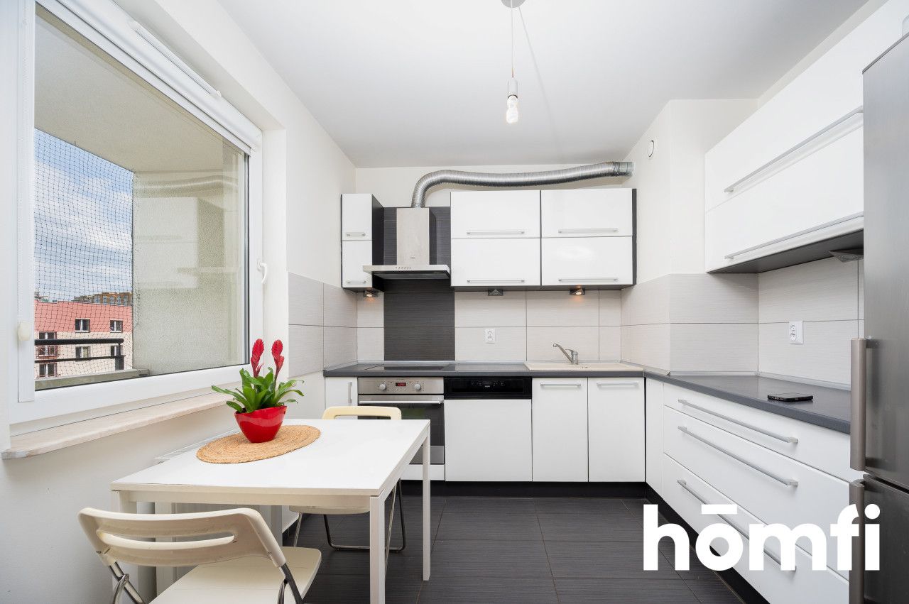 Na sprzedaż - 3 pokoje 59m2 - Os.Oświecenia, Mistrzejowice - Mieszkanie - Sprzedaż - Kraków, Nowa Huta / Mistrzejowice