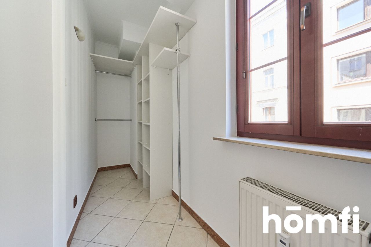 200m od Rynku / garaż podziemny / 2 pokoje / osobna kuchnia / Airbnb & Booking - Mieszkanie - Sprzedaż - Wrocław, Stare Miasto / Rynek