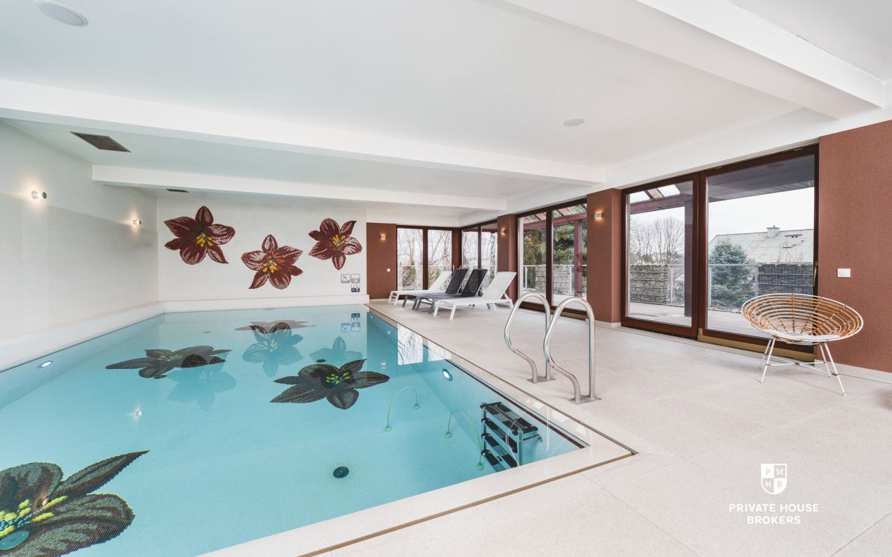 Luxury House with Indoor Pool for Rent – Just 2 km from Kraków! - Будинок - Оренда - Krakowski, Zielonki / Węgrzce