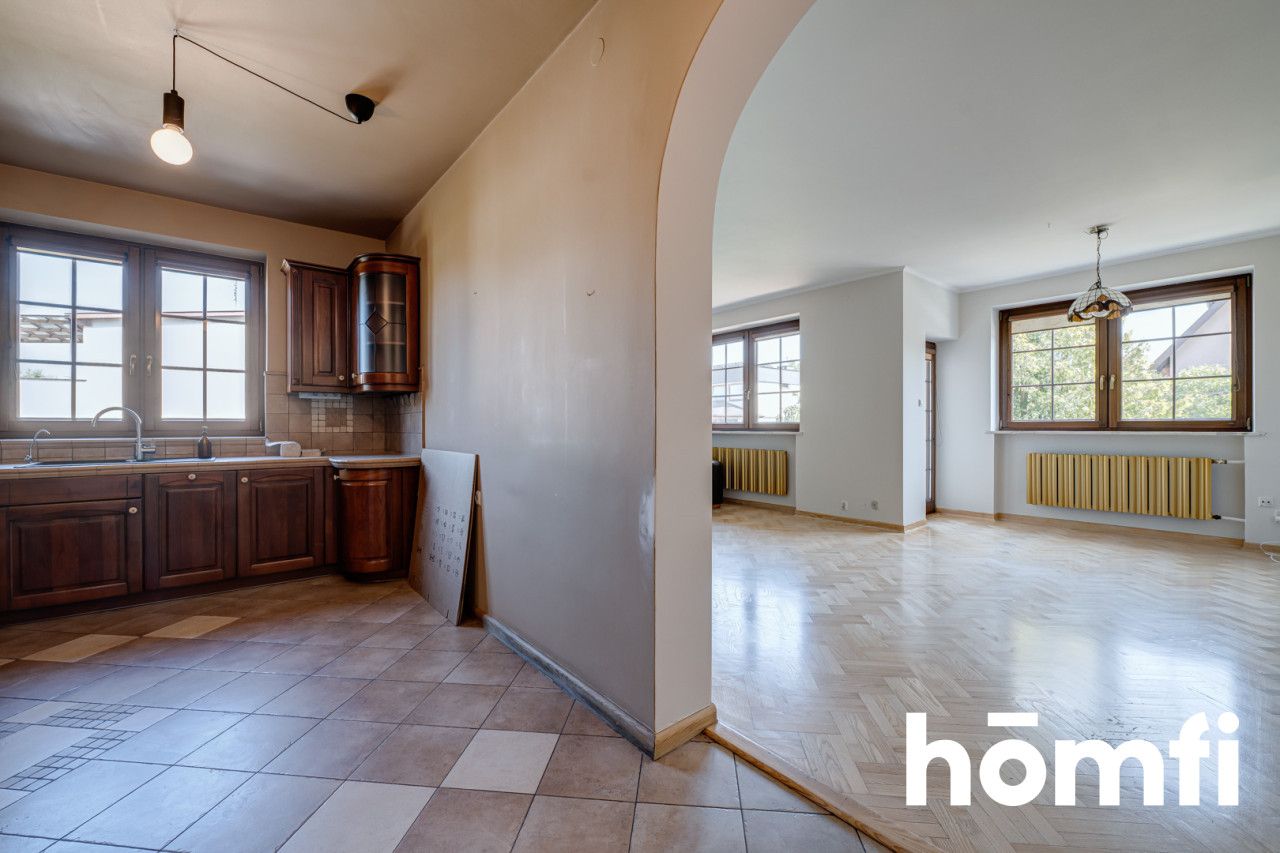 Spacious house in a quiet neighborhood in Halinow - House - Sale - Radom, Halinów