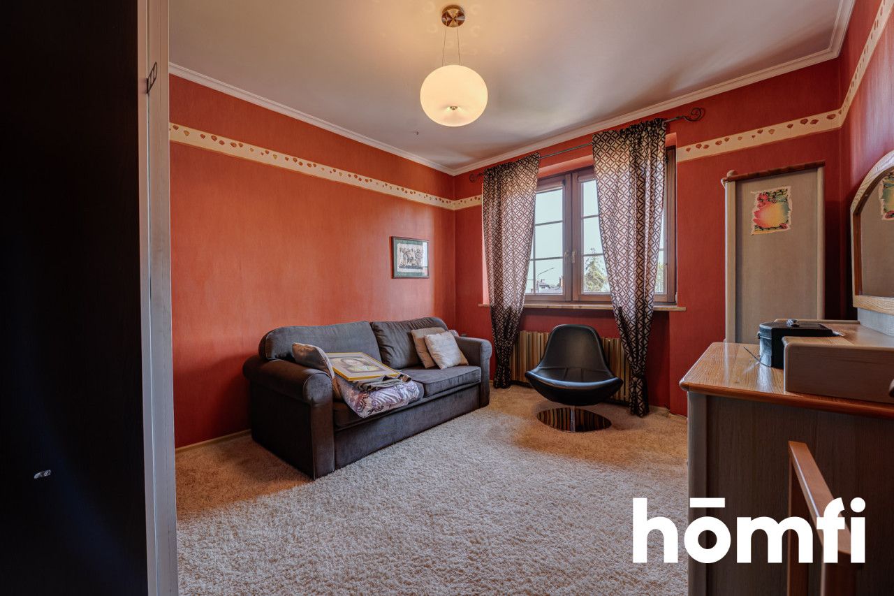 Spacious house in a quiet neighborhood in Halinow - House - Sale - Radom, Halinów