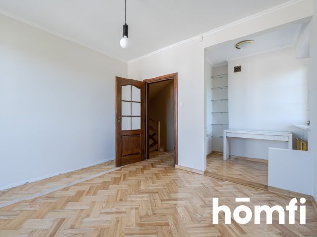 Spacious house in a quiet neighborhood in Halinow - House - Sale - Radom, Halinów