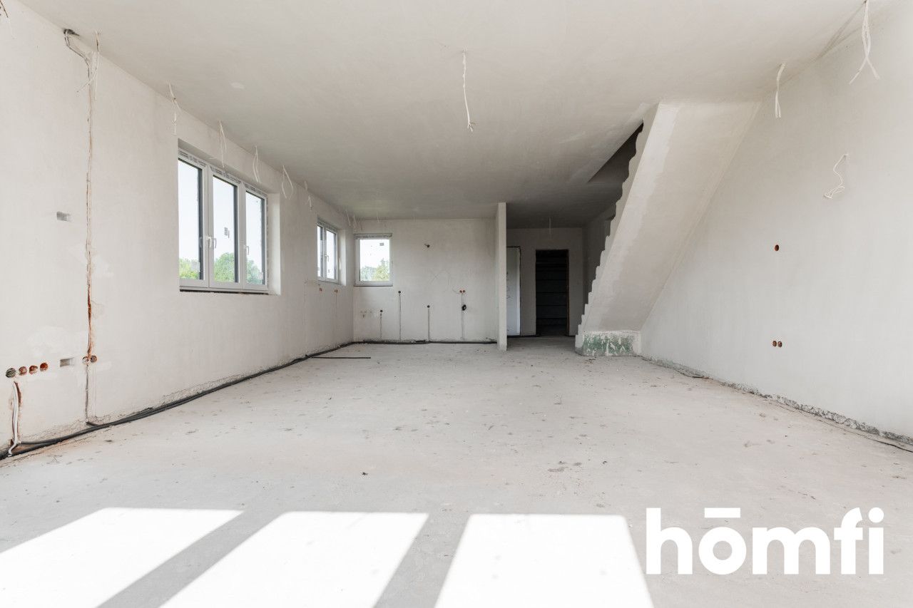 HOUSE WITH POTENTIAL | 260 m² | 2075 m² PLOT | 4 BEDROOMS | 3 BATHROOMS | DOUBLE GARAGE | PEACEFUL LOCATION NEAR THE FOREST | WÓLKA GÓRSKA, JABŁONNA - House - Sale - Legionowski, Jabłonna / Wólka Górska