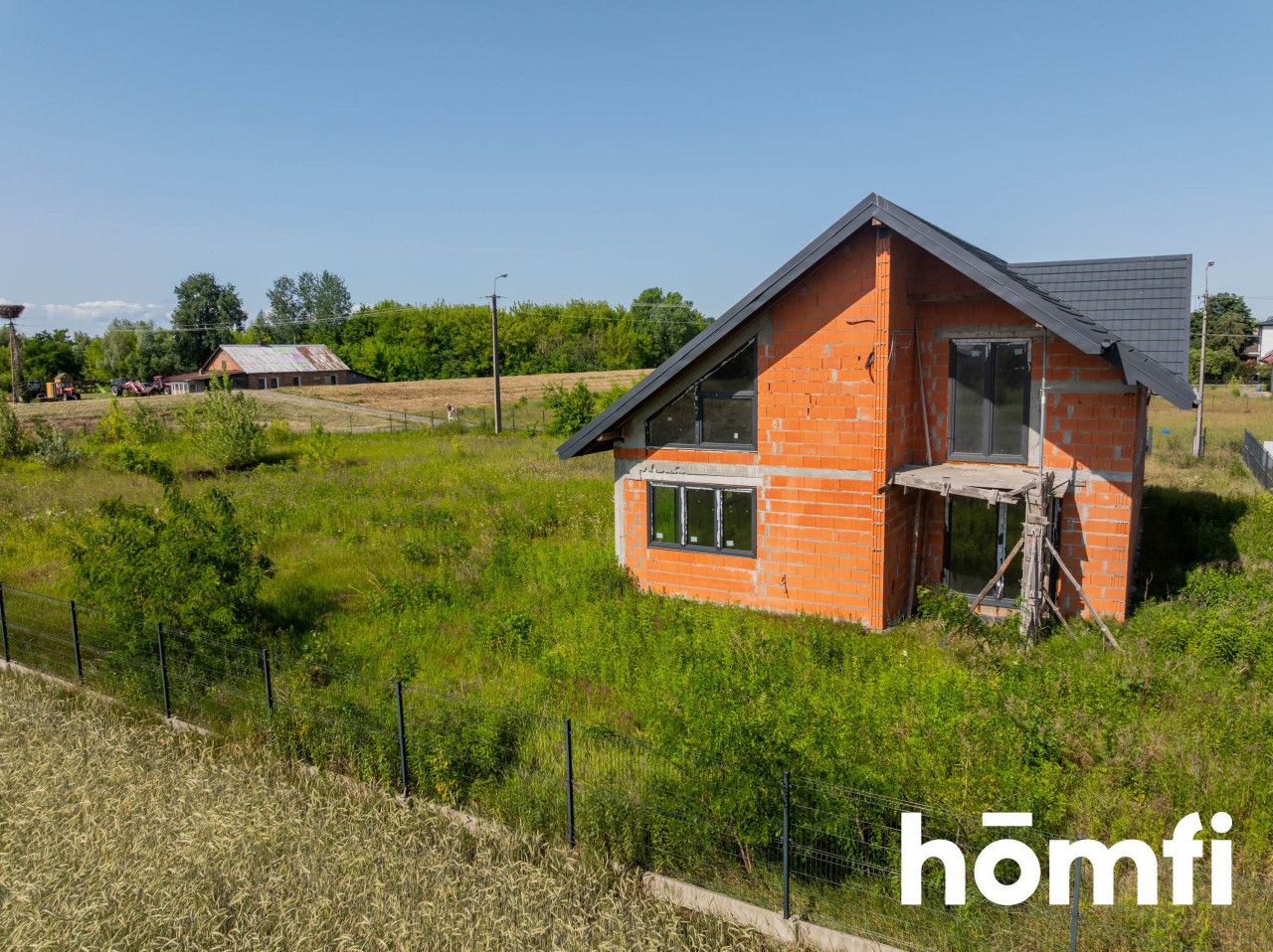 HOUSE WITH POTENTIAL | 260 m² | 2075 m² PLOT | 4 BEDROOMS | 3 BATHROOMS | DOUBLE GARAGE | PEACEFUL LOCATION NEAR THE FOREST | WÓLKA GÓRSKA, JABŁONNA - House - Sale - Legionowski, Jabłonna / Wólka Górska