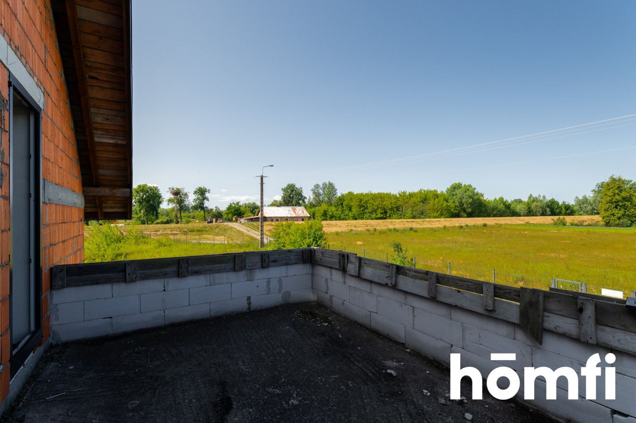 HOUSE WITH POTENTIAL | 260 m² | 2075 m² PLOT | 4 BEDROOMS | 3 BATHROOMS | DOUBLE GARAGE | PEACEFUL LOCATION NEAR THE FOREST | WÓLKA GÓRSKA, JABŁONNA - House - Sale - Legionowski, Jabłonna / Wólka Górska