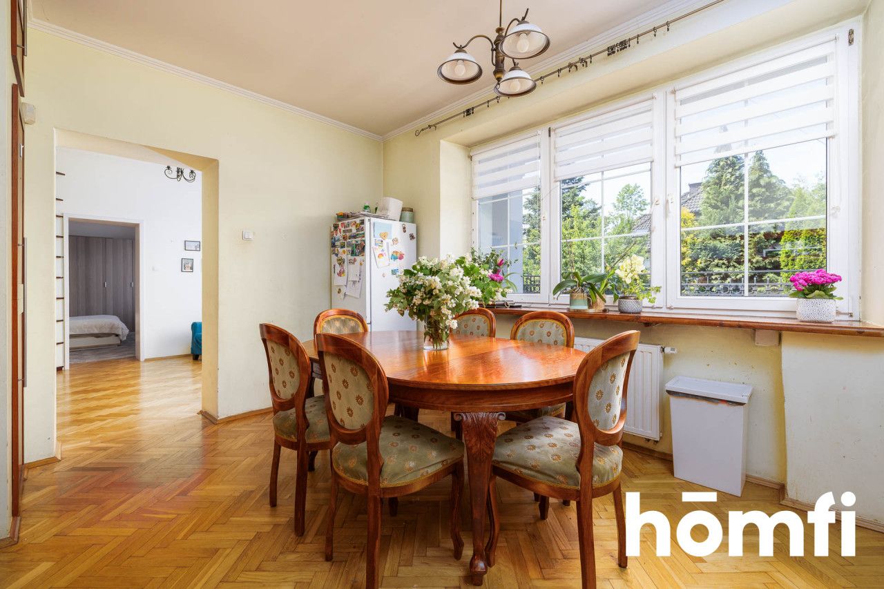 Restored manor house in the center of Olkusz with a total area of ​​313 m2, located 40 km from Krakow and 50 km from Katowice - House - Sale - Olkuski, Olkusz