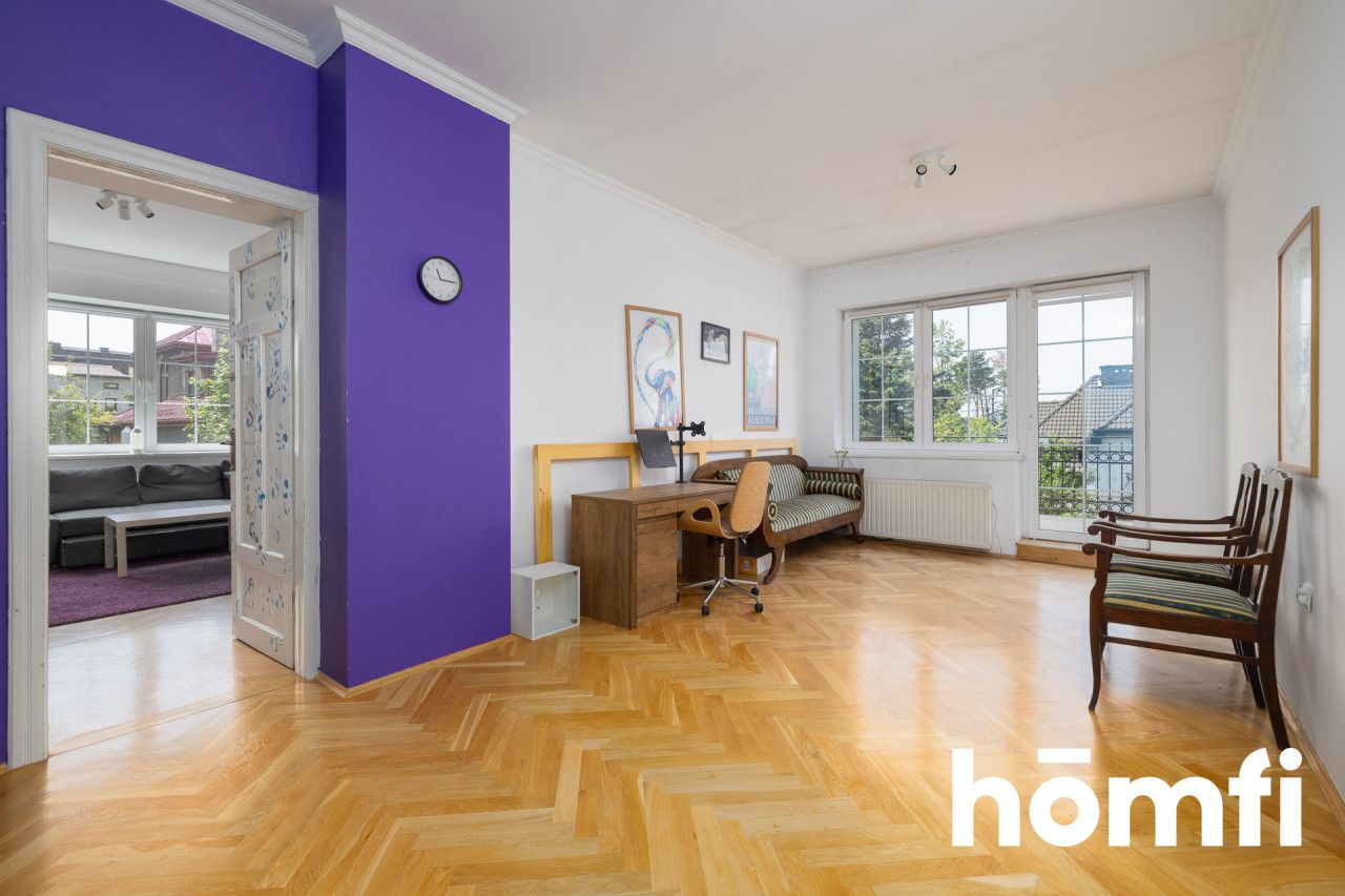 Restored manor house in the center of Olkusz with a total area of ​​313 m2, located 40 km from Krakow and 50 km from Katowice - Дім - Продаж - Olkuski, Olkusz