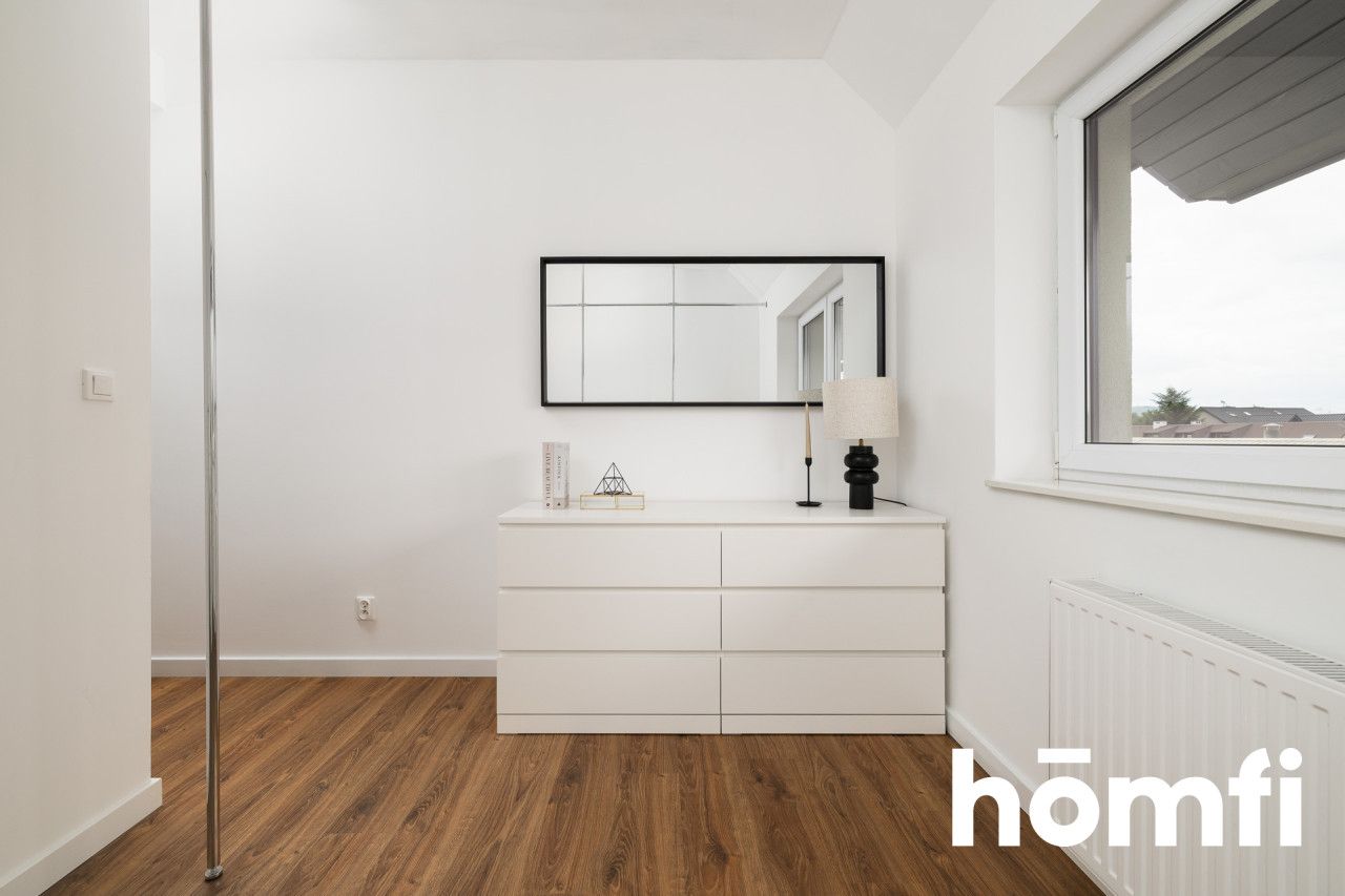 Well-lit, 105m² with a garage built into the building | 246m² plot | garden, terrace, pool, air conditioning | - House - Sale - Krakowski, Zabierzów / Brzezie