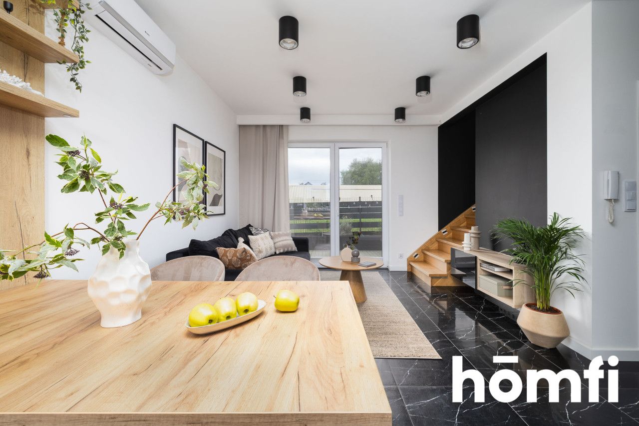 Well-lit, 105m² with a garage built into the building | 246m² plot | garden, terrace, pool, air conditioning | - House - Sale - Krakowski, Zabierzów / Brzezie