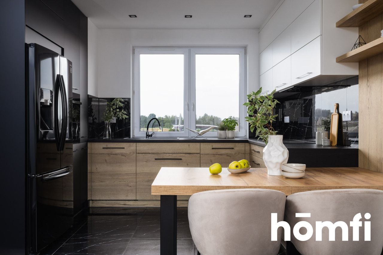 Well-lit, 105m² with a garage built into the building | 246m² plot | garden, terrace, pool, air conditioning | - House - Sale - Krakowski, Zabierzów / Brzezie