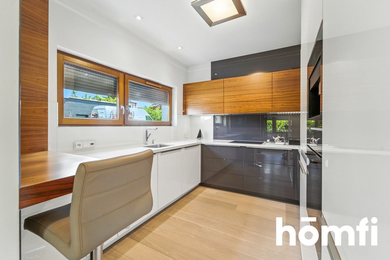 Exclusive Residence in the heat od Bażantowo - House - Sale - Katowice, Kostuchna