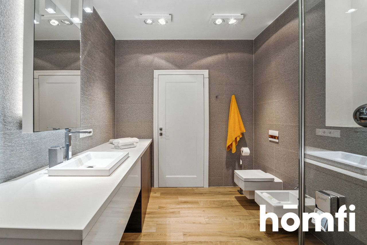 Exclusive Residence in the heat od Bażantowo - House - Sale - Katowice, Kostuchna