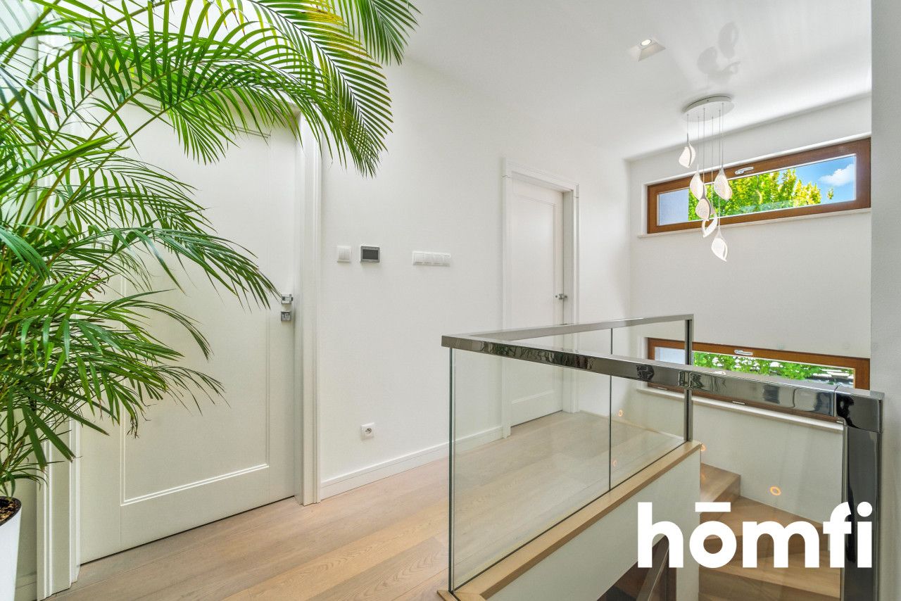Exclusive Residence in the heat od Bażantowo - House - Sale - Katowice, Kostuchna