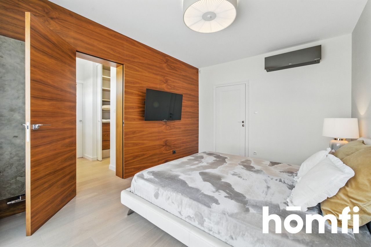 Exclusive Residence in the heat od Bażantowo - House - Sale - Katowice, Kostuchna