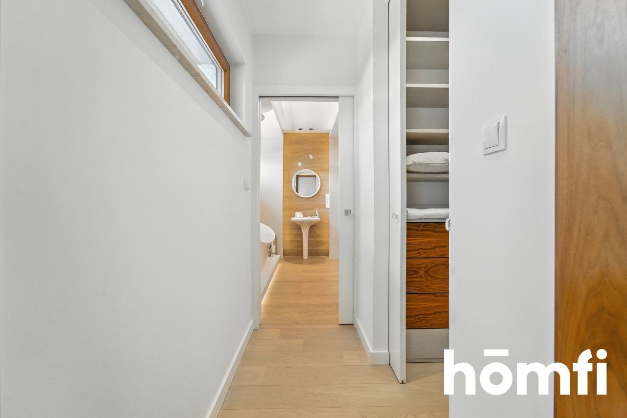 Exclusive Residence in the heat od Bażantowo - House - Sale - Katowice, Kostuchna