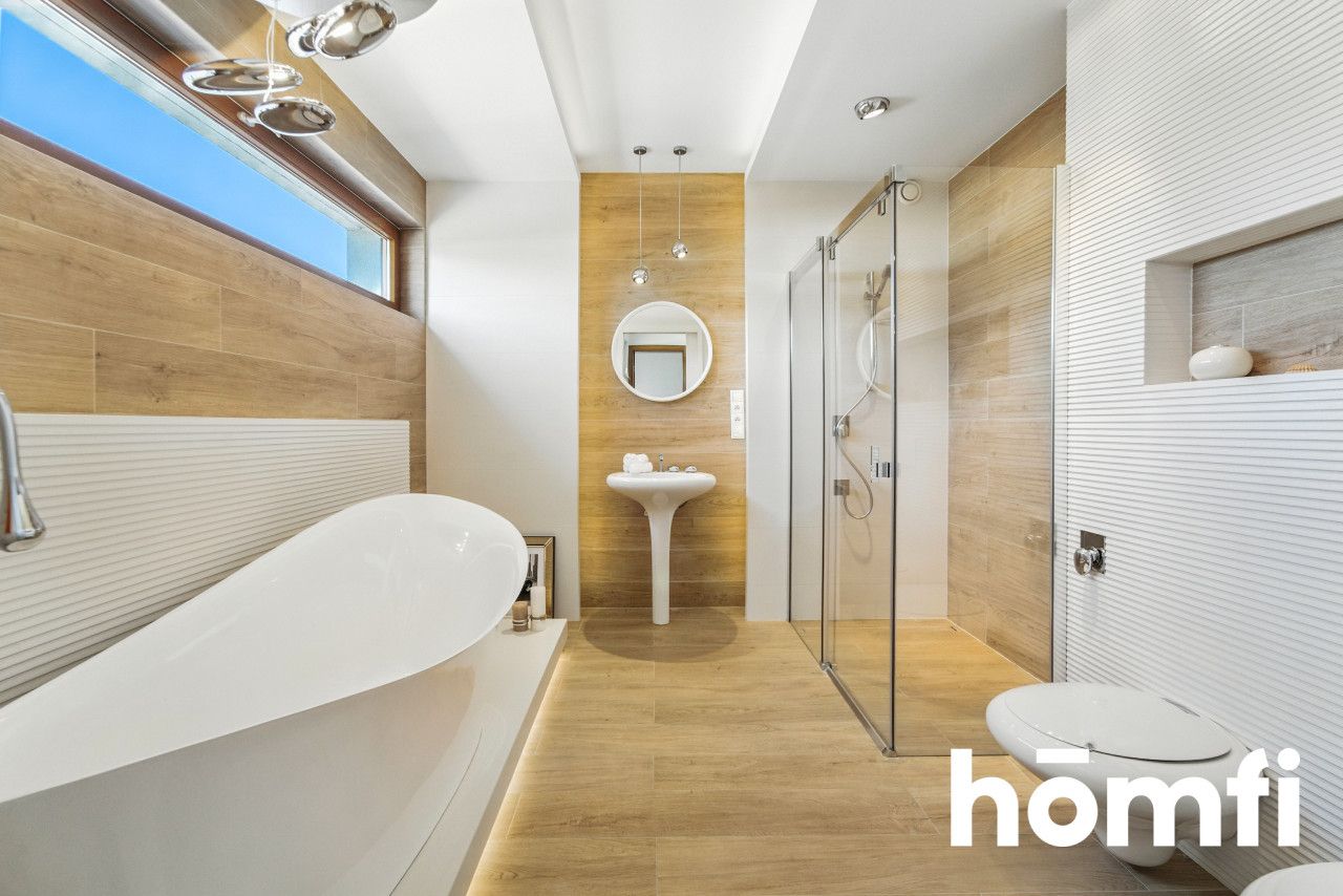 Exclusive Residence in the heat od Bażantowo - House - Sale - Katowice, Kostuchna