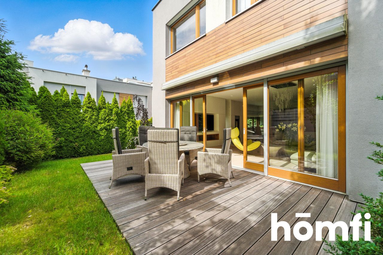 Exclusive Residence in the heat od Bażantowo - House - Sale - Katowice, Kostuchna