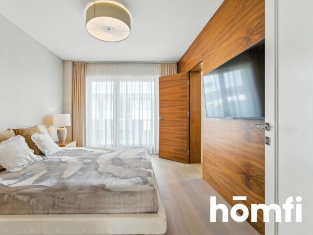 Exclusive Residence in the heat od Bażantowo - Дім - Продаж - Katowice, Kostuchna